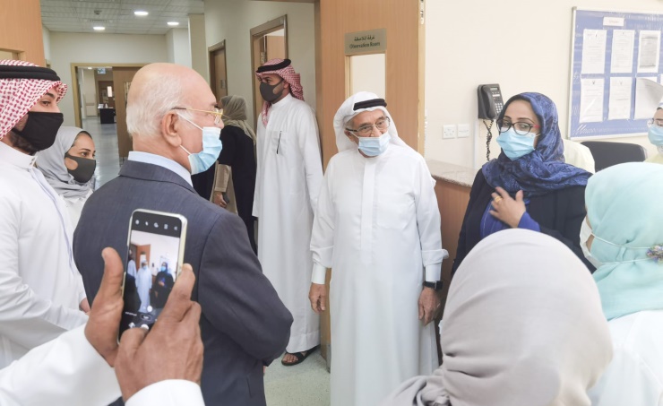 BashrainNOW.net | رئيس المجلس الأعلى للصحة: الارتقاء بمنظومة الخدمات الصحية لمواكبة احتياجات الأهالي في جميع محافظات المملكة