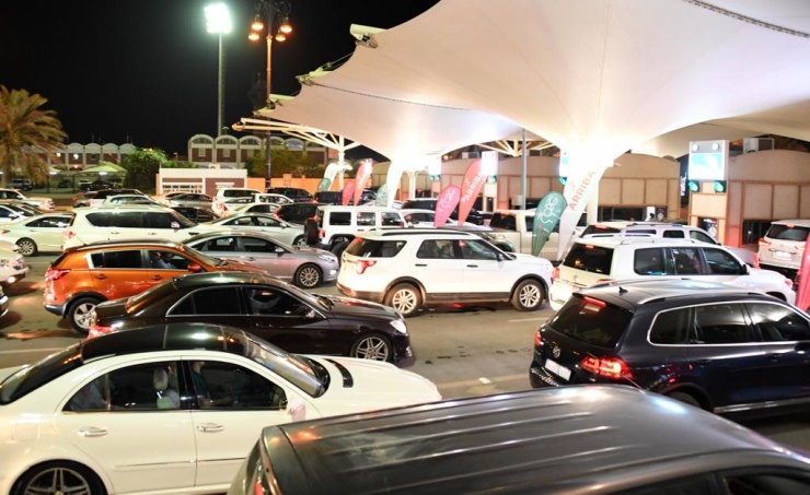 BahrainNOW.net | جسر الملك فهد يشهد توافداً كبيراً للقادمين إلى البحرين